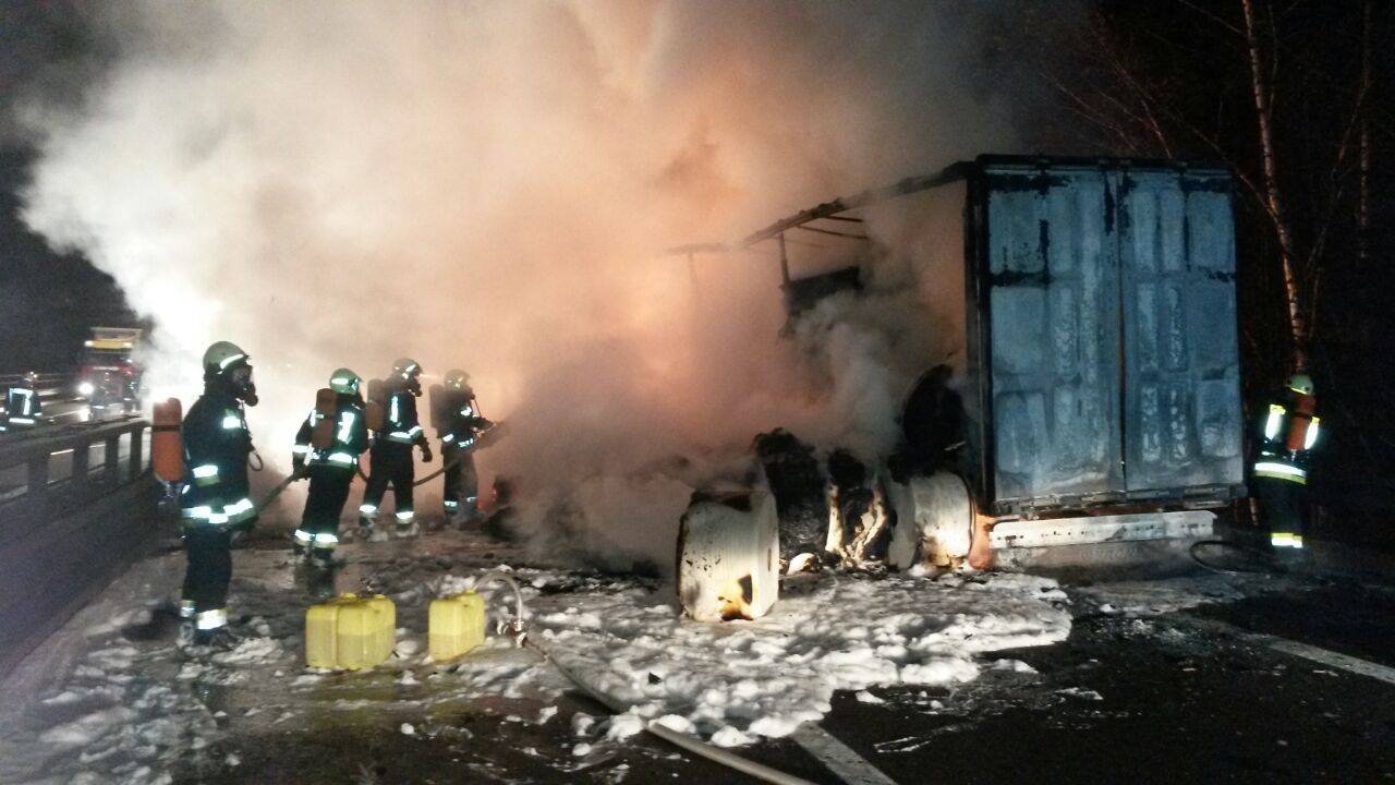 Lkw-Brand auf der Brennerautobahn