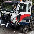 PickUp kracht in LKW 