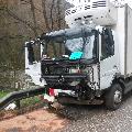 Verkehrsunfall mit eingeklemmter Person
