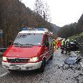 Verkehrsunfall mit eingeklemmter Person