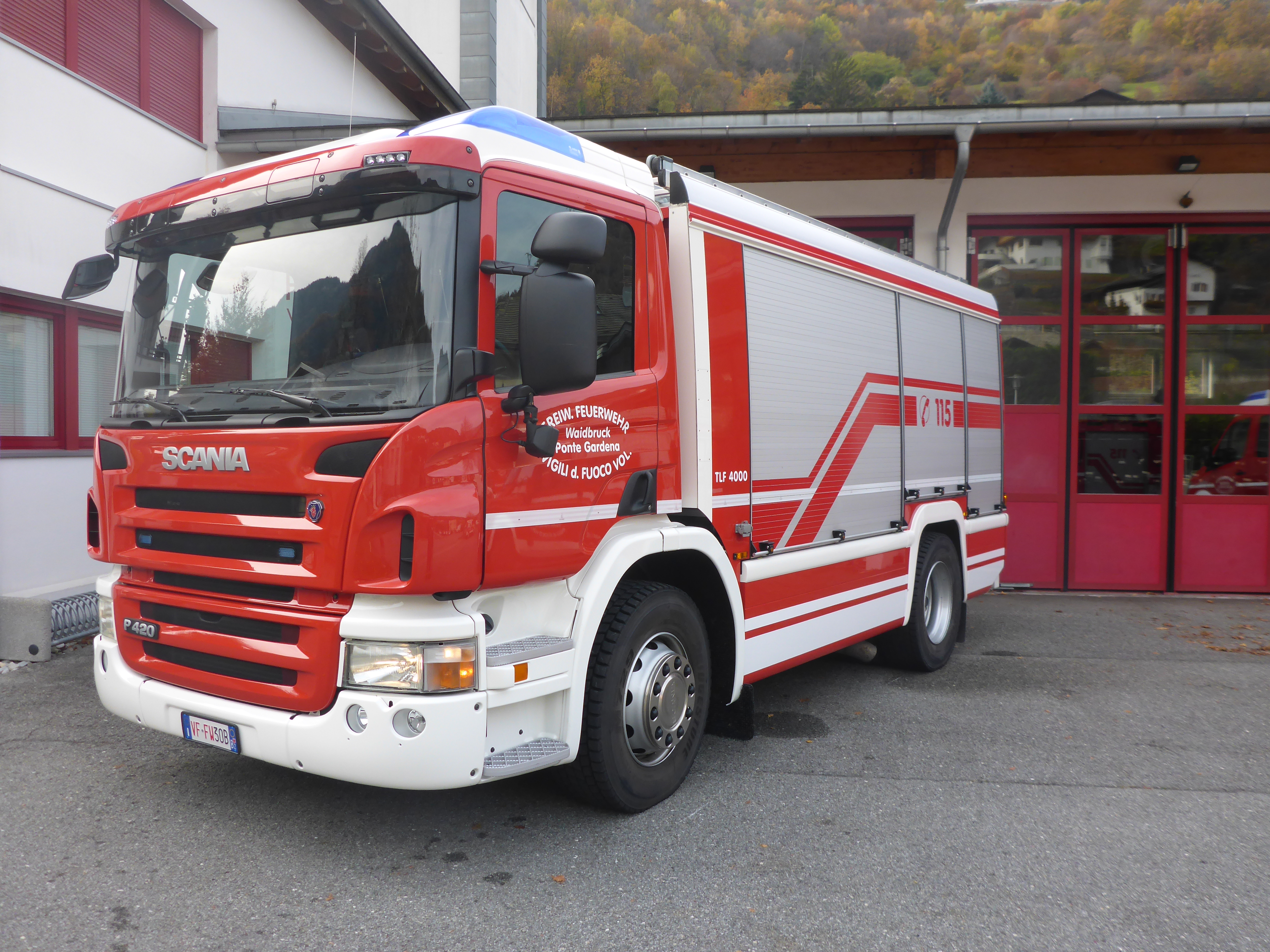 Tanklöschfahrzeug (TLF 4000)